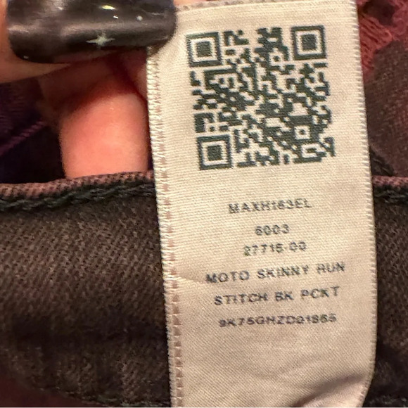 TRUE RELIGION Wine SZ  29 Motto Distressed Women’s Jeans Skinny Contrast Stitch - Picture 6 of 13